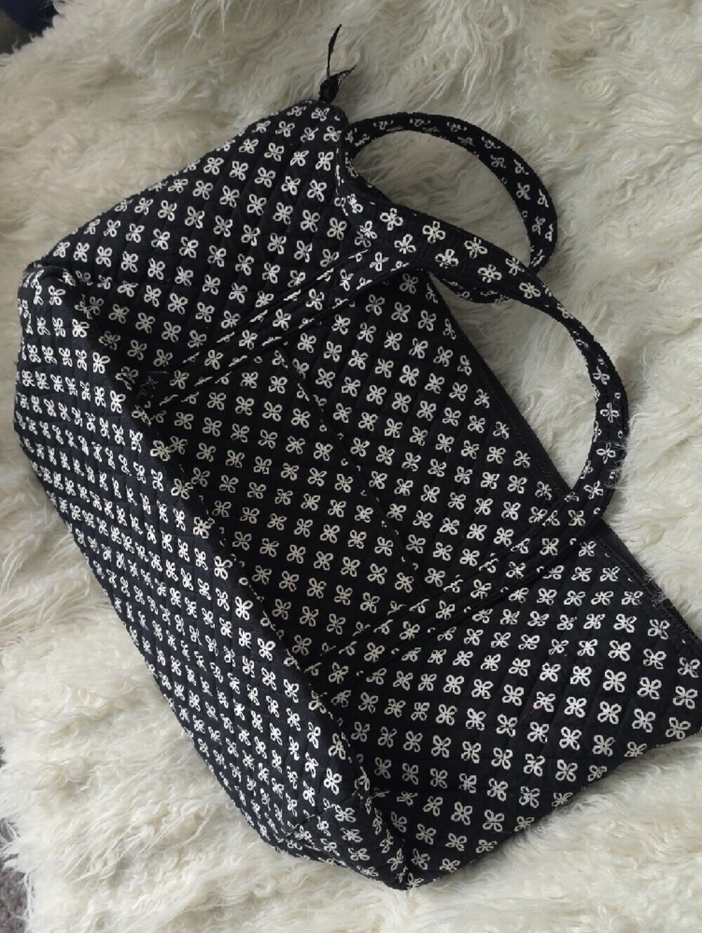 Large Black Quilted Vera Bradley Tote Bag - Picture 9 of 9